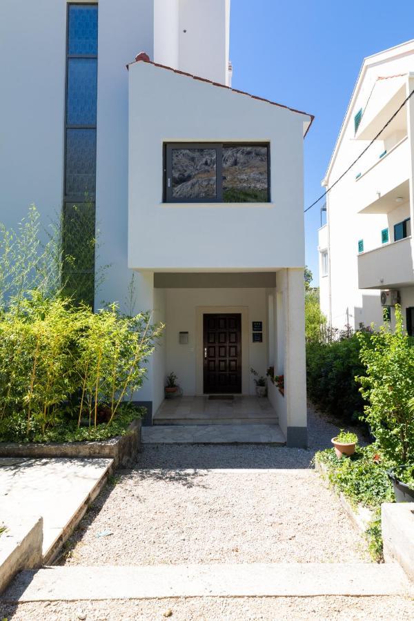 Luxury Apartman Tinel Mimice Exterior foto