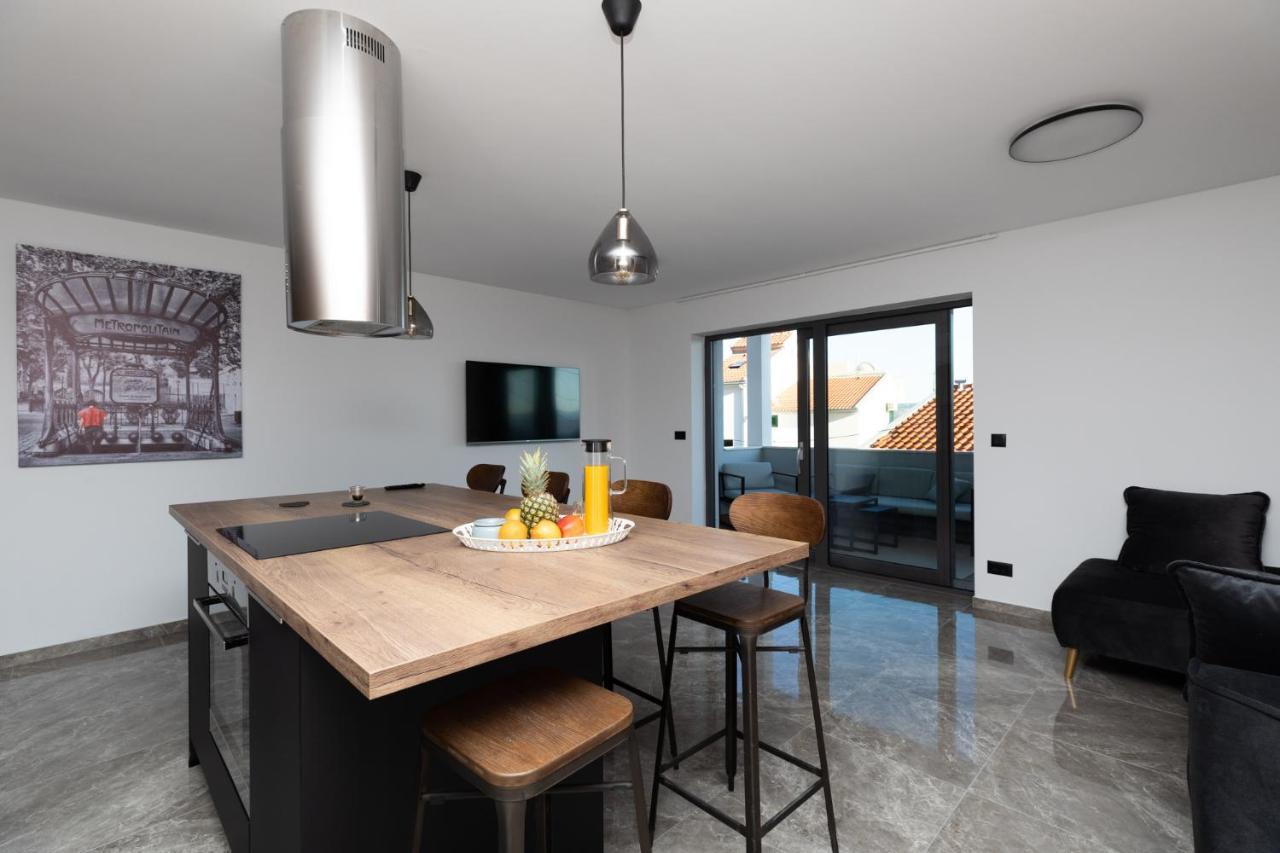 Luxury Apartman Tinel Mimice Exterior foto